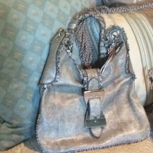 guess bags and shoes